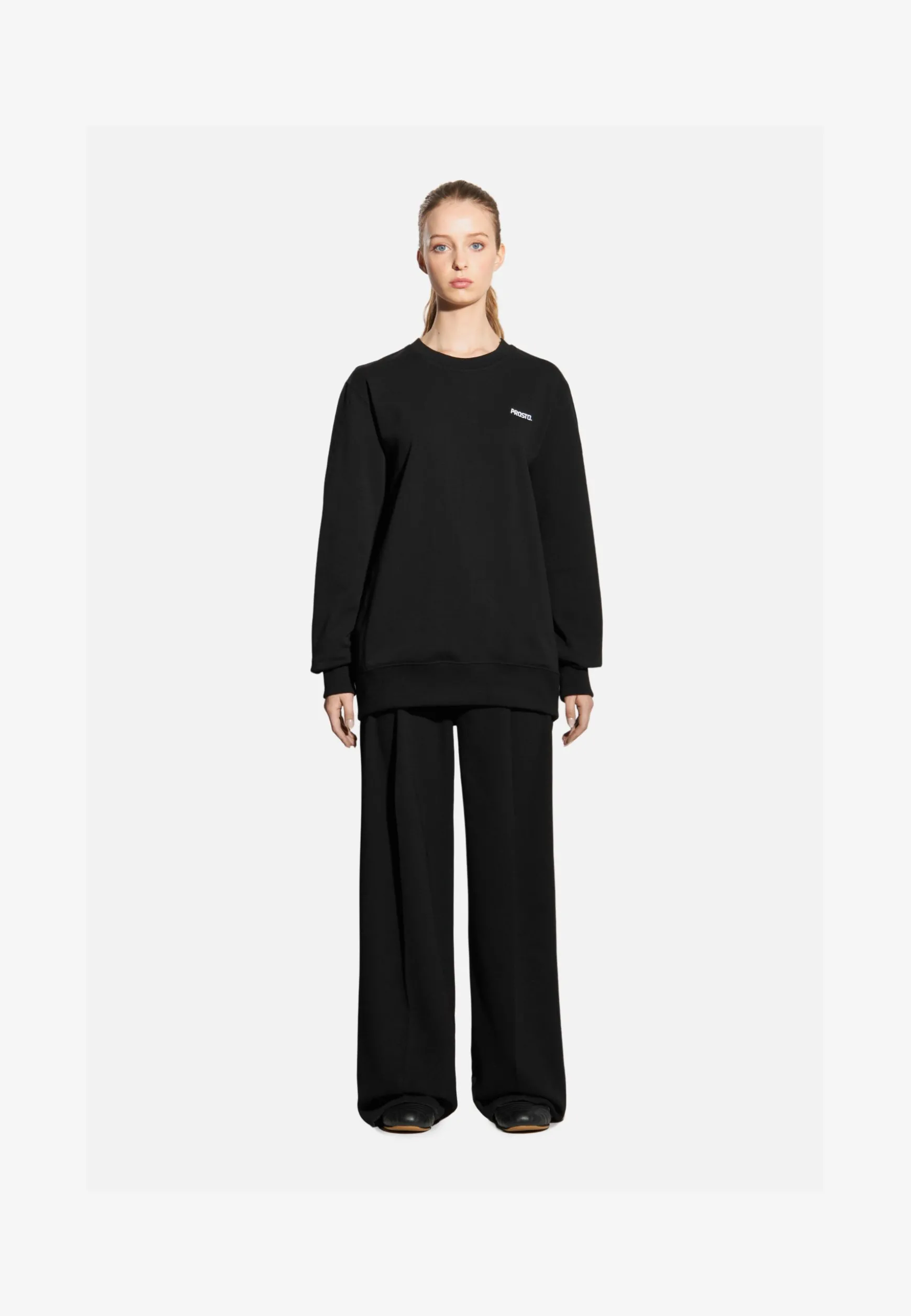 Crewneck Basic Black